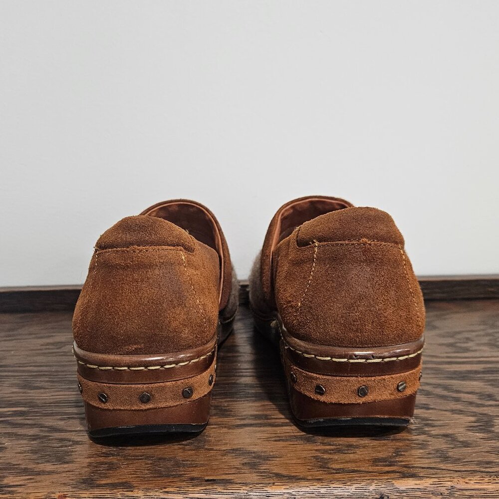 Born Bailie clogs Aztec pattern clogs - image 7